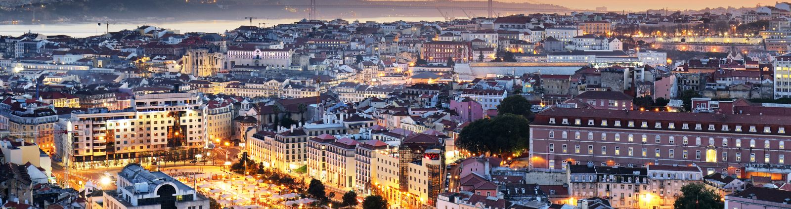 Lissabon in der Dämmerung